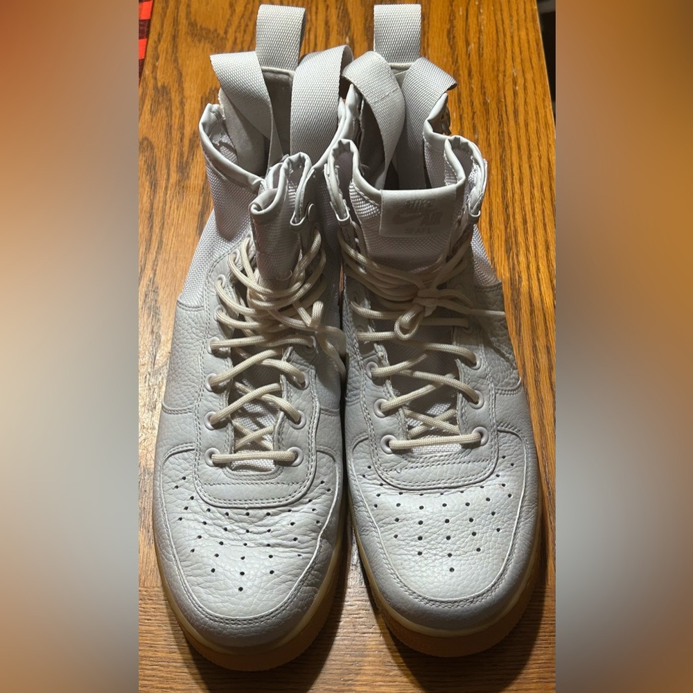 Nike Gray sneakers